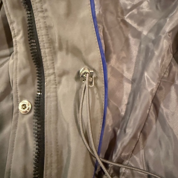 Vince Camuto Long Down Puffer Coat Parka Faux Fur Hood Gray M - Picture 7 of 16